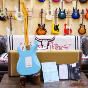 Fender Custom Shop 1959 Stratocaster Birdseye Maple Neck NOS Daphne Blue with Gold Hardware - Image 9