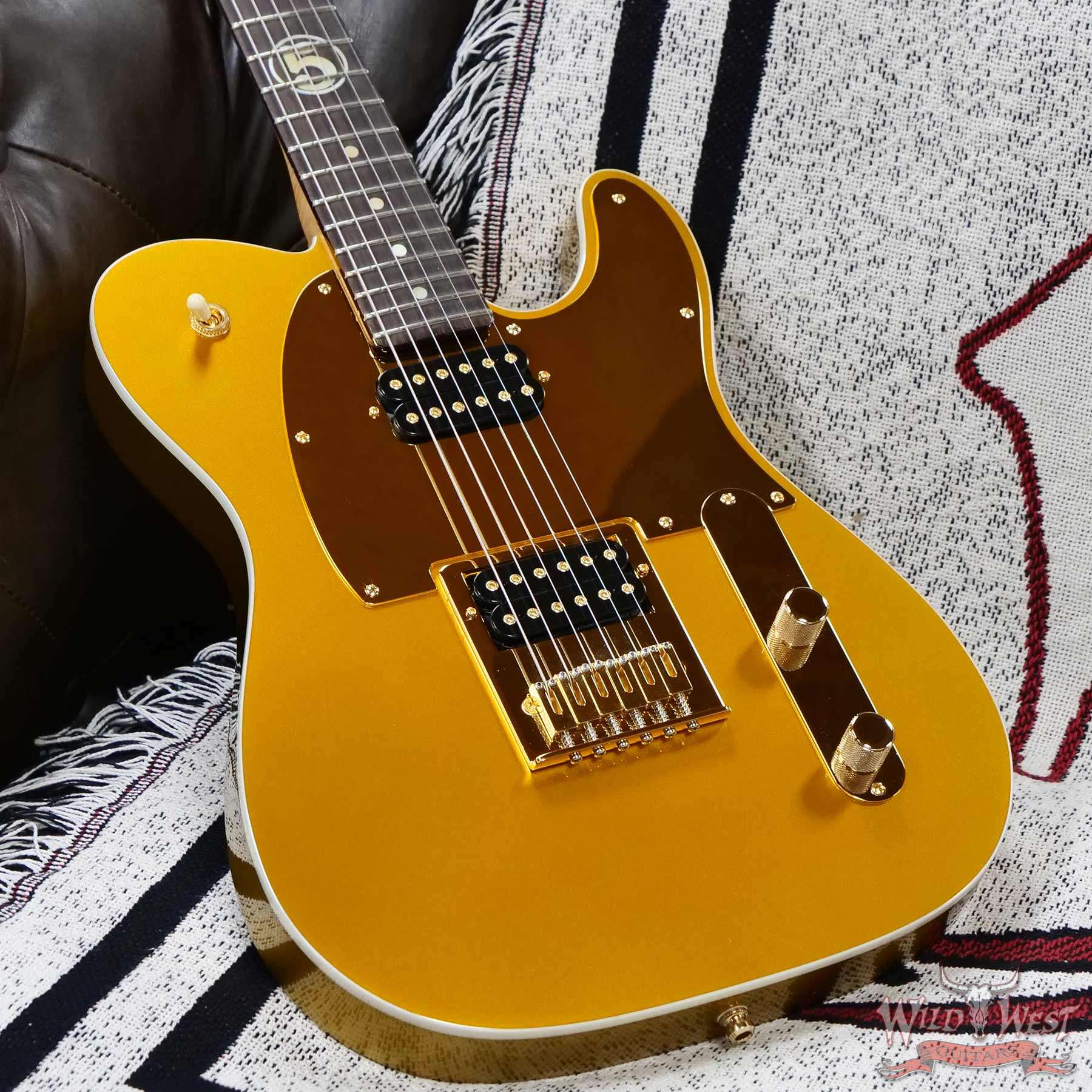 fendercs-cz563377-d4__wwg.jpg Fender Custom Shop Wild West Guitars Exclusive John 5 “Goldie” Telecaster HH NOS Frost Gold # 12 of 20 - Image 9