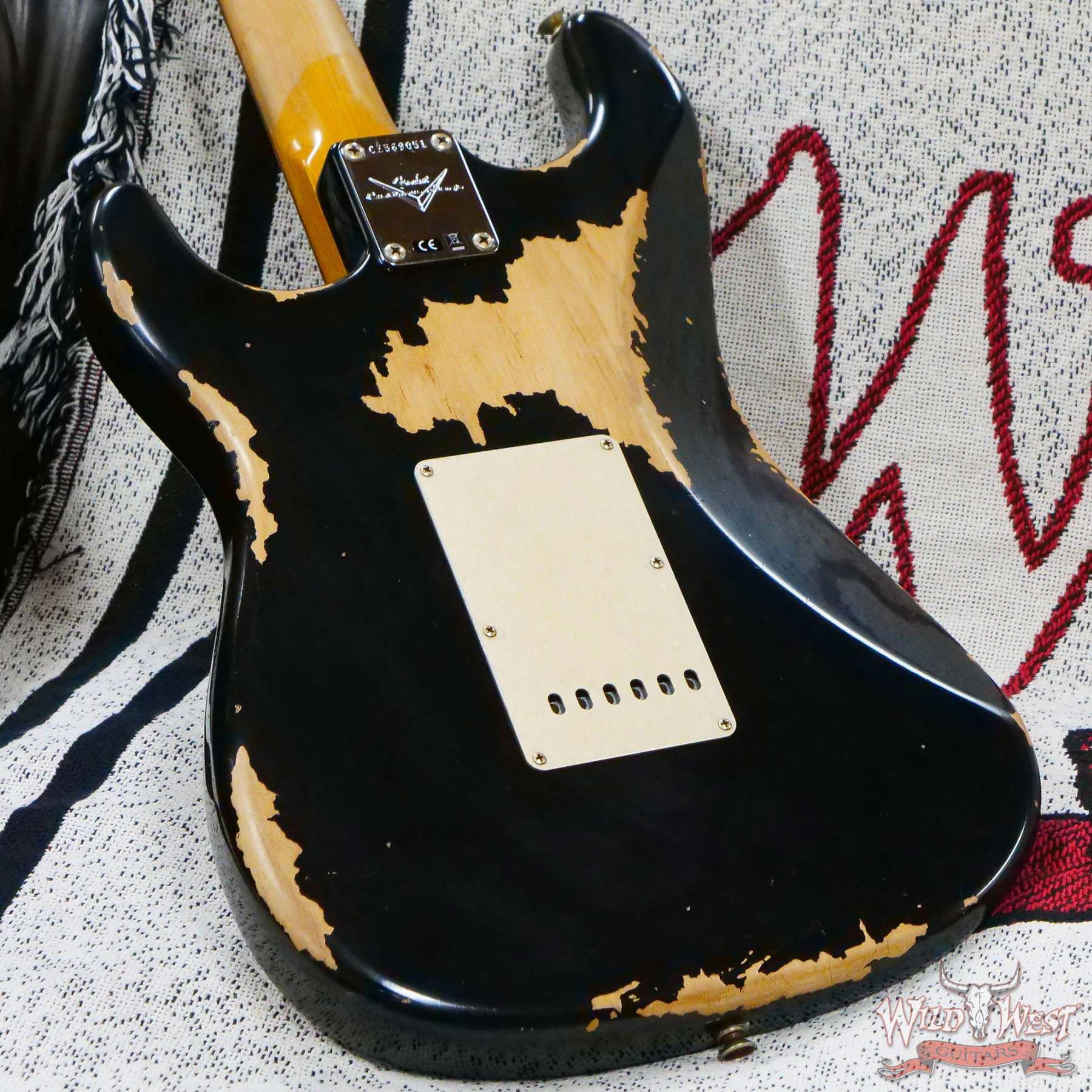 fendercs-cz569051-d7__wwg-1.jpg Fender Custom Shop Limited Edition 1959 59’ Roasted Stratocaster Heavy Relic Aged Black - Image 12