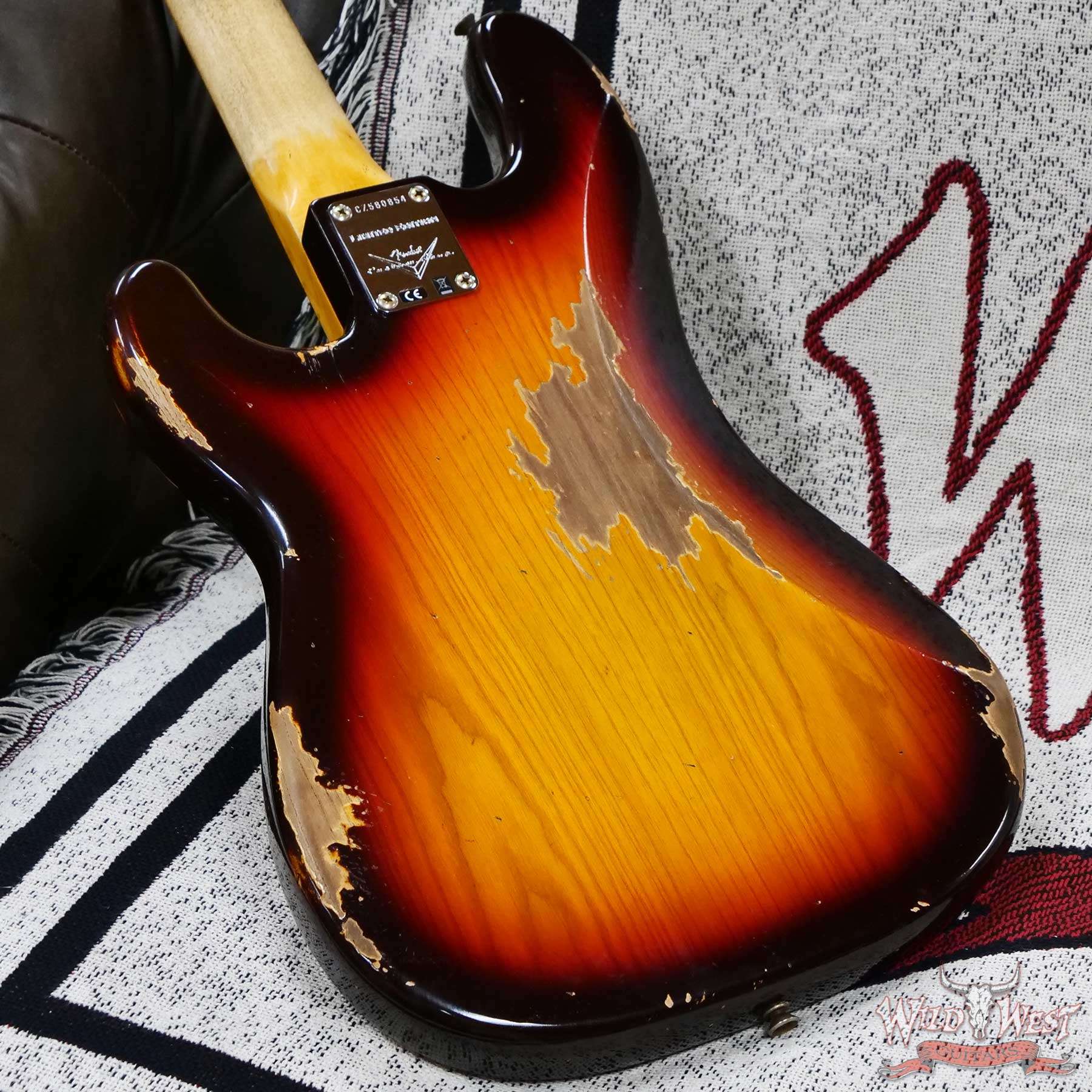 fendercs-cz580854-d7__wwg.jpg Fender Custom Shop Limited Edition 1958 P-Jazz Bass Precision Bass Body with Jazz Bass Neck Heavy Relic 3 Tone Sunburst 8.50 lbs - Image 12