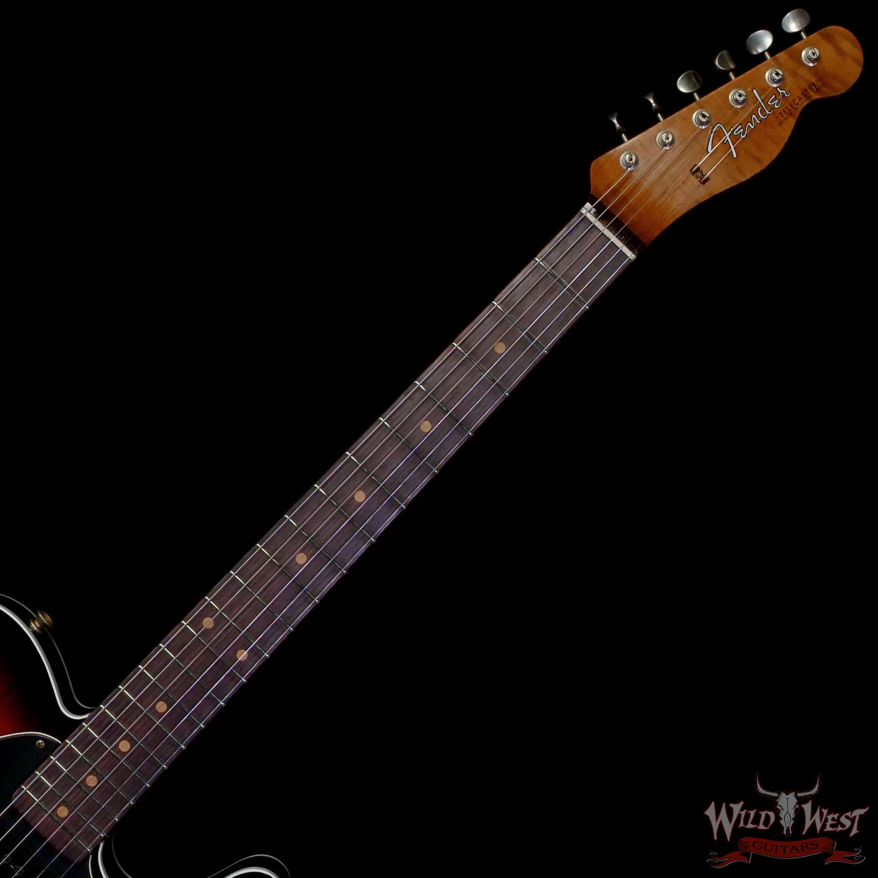 fendercs-cz581159-c2__wwg.jpg Fender Custom Shop Limited Edition 1963 HS Telecaster Custom Josefina Hand-Wound Pickups Relic 3 Tone Sunburst 6.90 lbs - Image 4