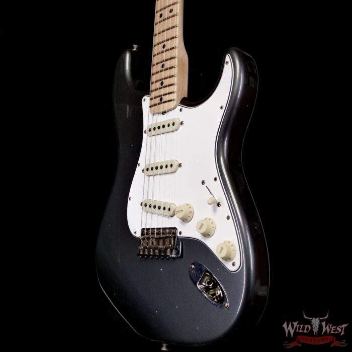 Fender Custom Shop Limited Edition 1968 Stratocaster Maple Neck Journeyman Relic Aged Charcoal Frost Metallic 7.95 lbs - Image 2