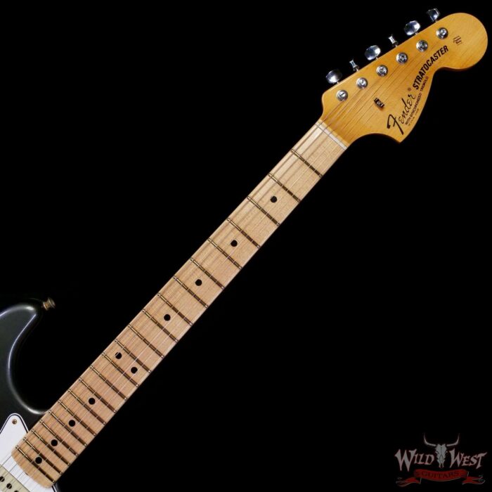 Fender Custom Shop Limited Edition 1968 Stratocaster Maple Neck Journeyman Relic Aged Charcoal Frost Metallic 7.95 lbs - Image 4