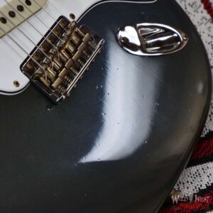 Fender Custom Shop Limited Edition 1968 Stratocaster Maple Neck Journeyman Relic Aged Charcoal Frost Metallic 7.95 lbs - Image 9