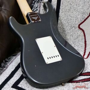 Fender Custom Shop Limited Edition 1968 Stratocaster Maple Neck Journeyman Relic Aged Charcoal Frost Metallic 7.95 lbs - Image 12