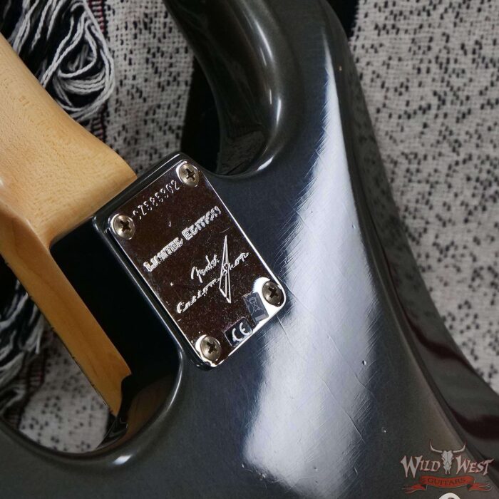 Fender Custom Shop Limited Edition 1968 Stratocaster Maple Neck Journeyman Relic Aged Charcoal Frost Metallic 7.95 lbs - Image 13