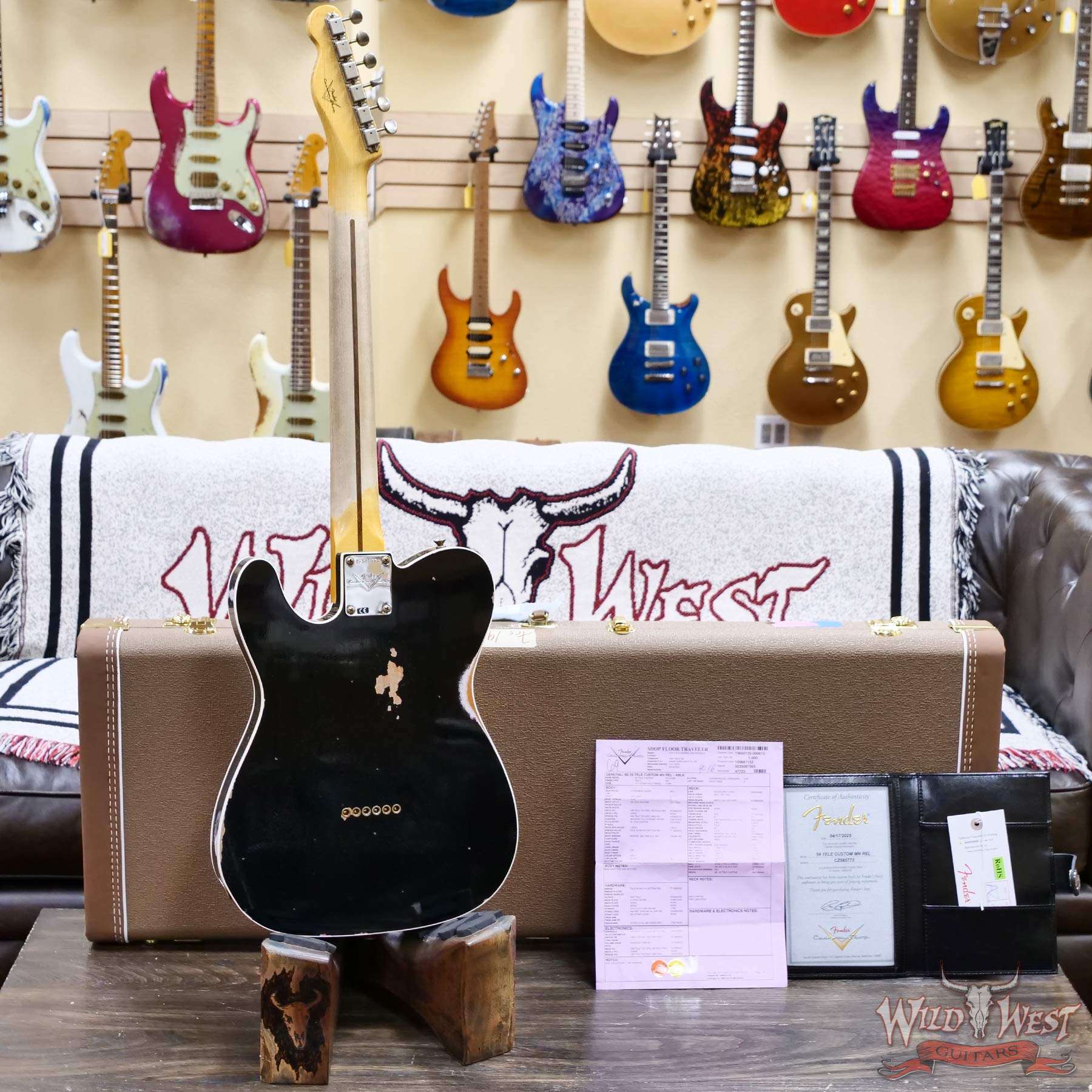 fendercs-cz585773-d5__wwg.jpg Fender Custom Shop 1959 Telecaster Custom Maple Neck Relic Aged Black 7.30 lbs - Image 10
