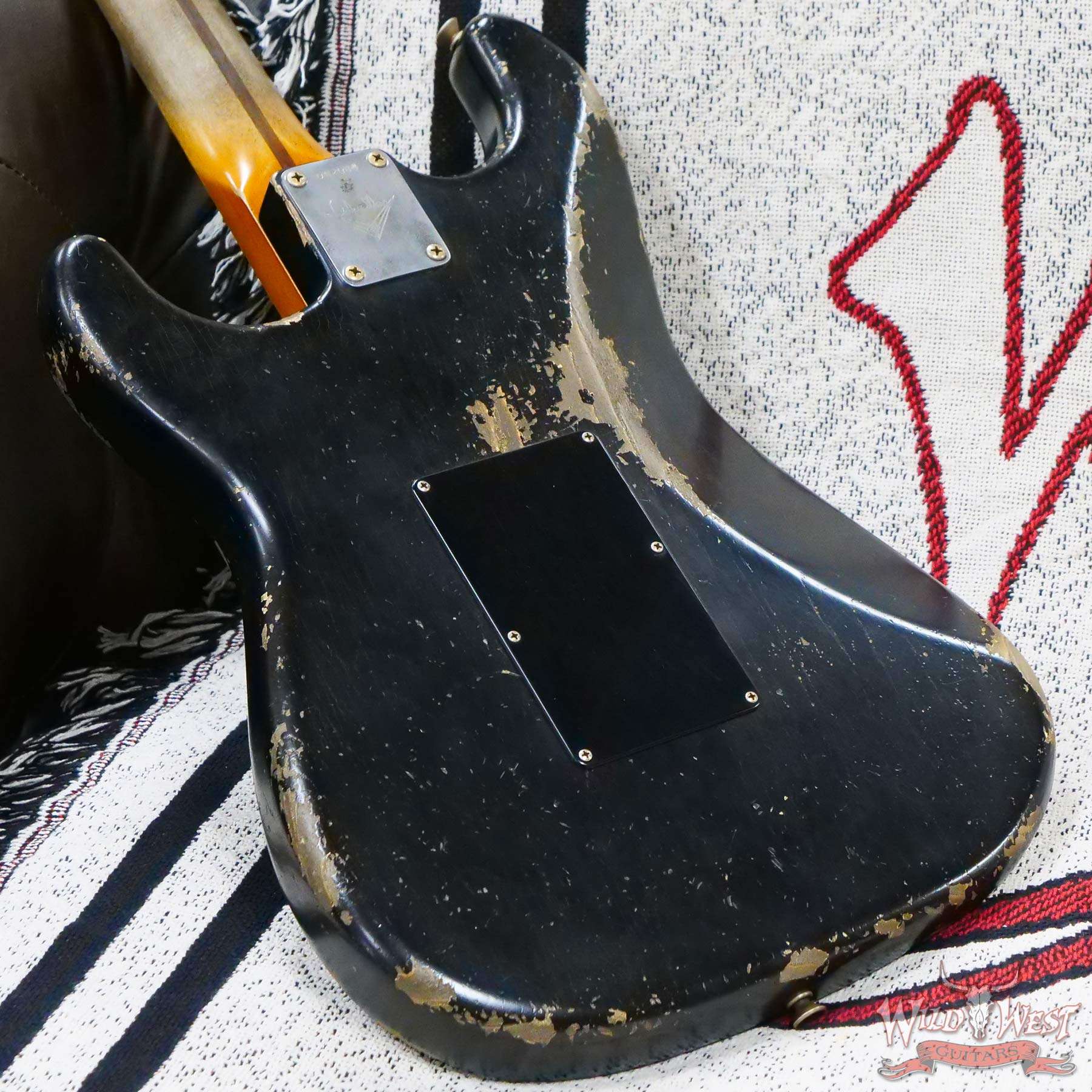 fendercs-dw2084-d7__wwg.jpg Fender Custom Shop Dale Wilson Masterbuilt 1957 Stratocaster Floyd Rose HSS Heavy Relic Black - Image 12