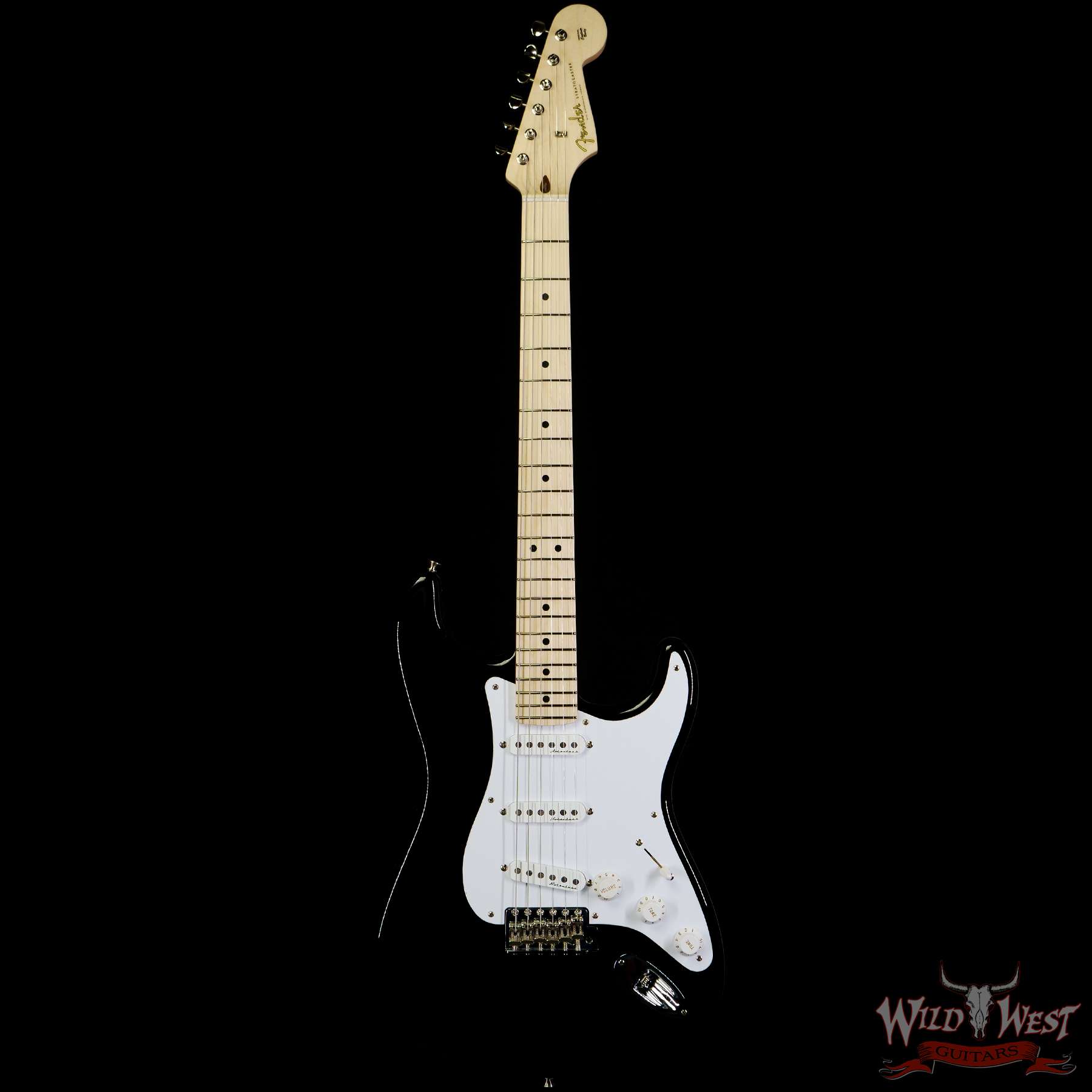 fendercs-ericclaptonstrat-nos-blk-cz562284-c1__wwg.jpg Fender Custom Shop Eric Clapton Signature Stratocaster Maple Fingerboard NOS Black - Image 3