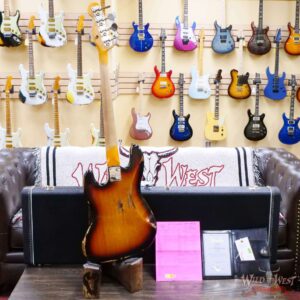 Fender Custom Shop Limited Edition Custom Jazz Bass J-Bass Heavy Relic Faded Aged 3 Tone Sunburst - Image 10