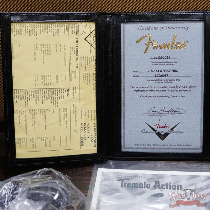 Fender Custom Shop Limited Edition 70th Anniversary 1954 Stratocaster Relic Nocaster Blonde with Black Pickguard 7.55 LBS - Image 14