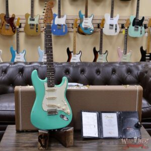 Fender Custom Shop Dennis Galuszka Masterbuilt Roasted 1959 Stratocaster Journeyman Relic Brazilian Rosewood Slab Board Hand-Wound Pickups Aged Surf Green - Image 6