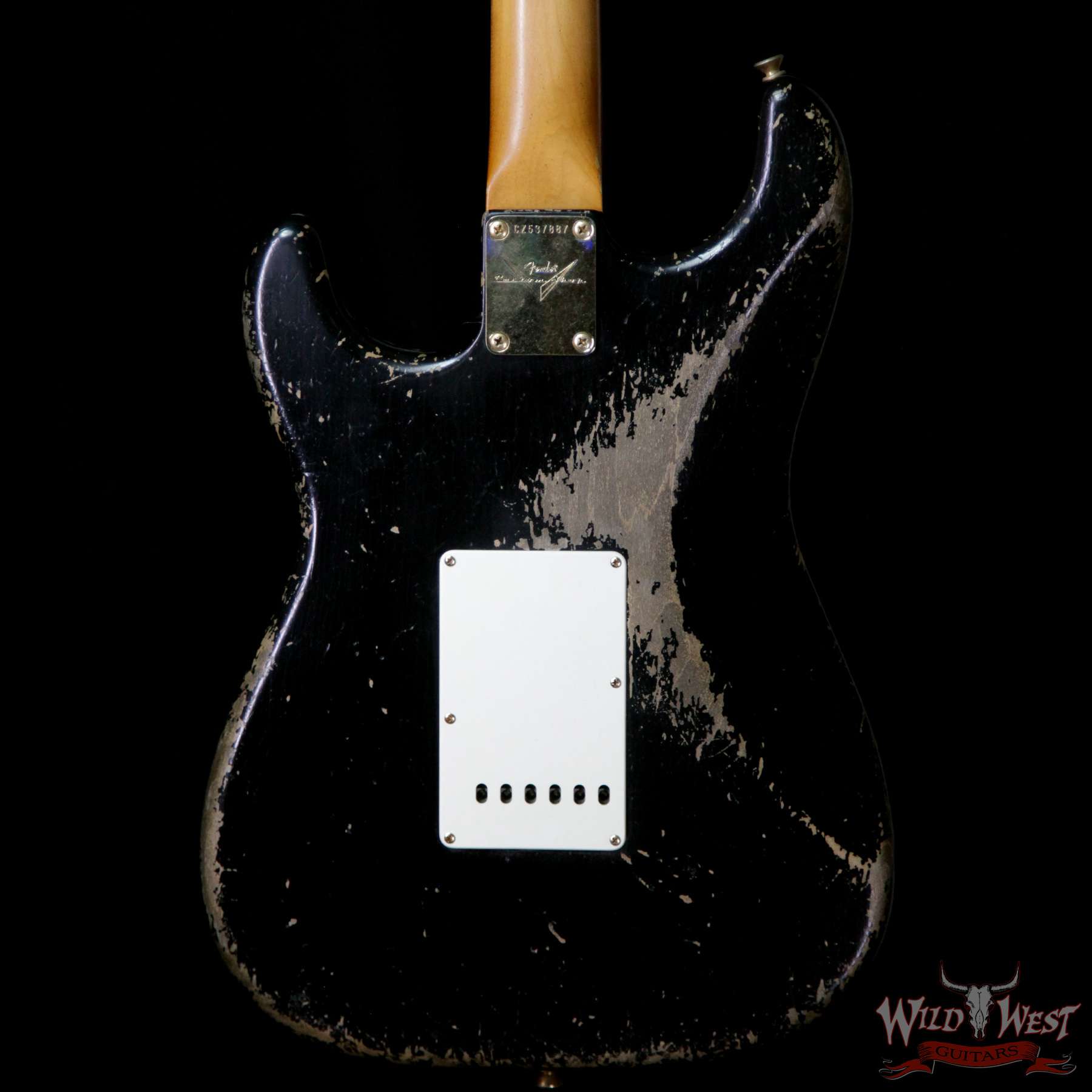 fendercs-mbdw-1960stratrelicbrz-black-cz537887-bb__wwg.jpg Fender Custom Shop Dale Wilson Masterbuilt 1960 Stratocaster Brazilian Rosewood Slab Board Heavy Relic Black - Image 6