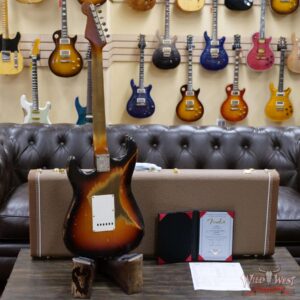 Fender Custom Shop Dale Wilson Masterbuilt 1961 Stratocaster Josefina Hand-Wound Pickups Heavy Relic 3 Tone Sunburst - Image 10