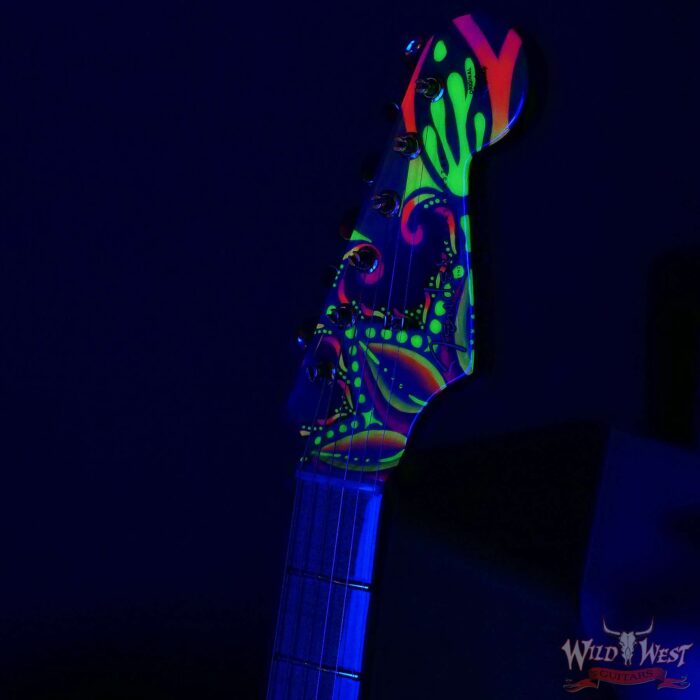 Fender Custom Shop Greg Fessler Masterbuilt Blacklight 68 Stratocaster Artwork Hand Painted by Madison Roy 7.60 LBS - Image 8