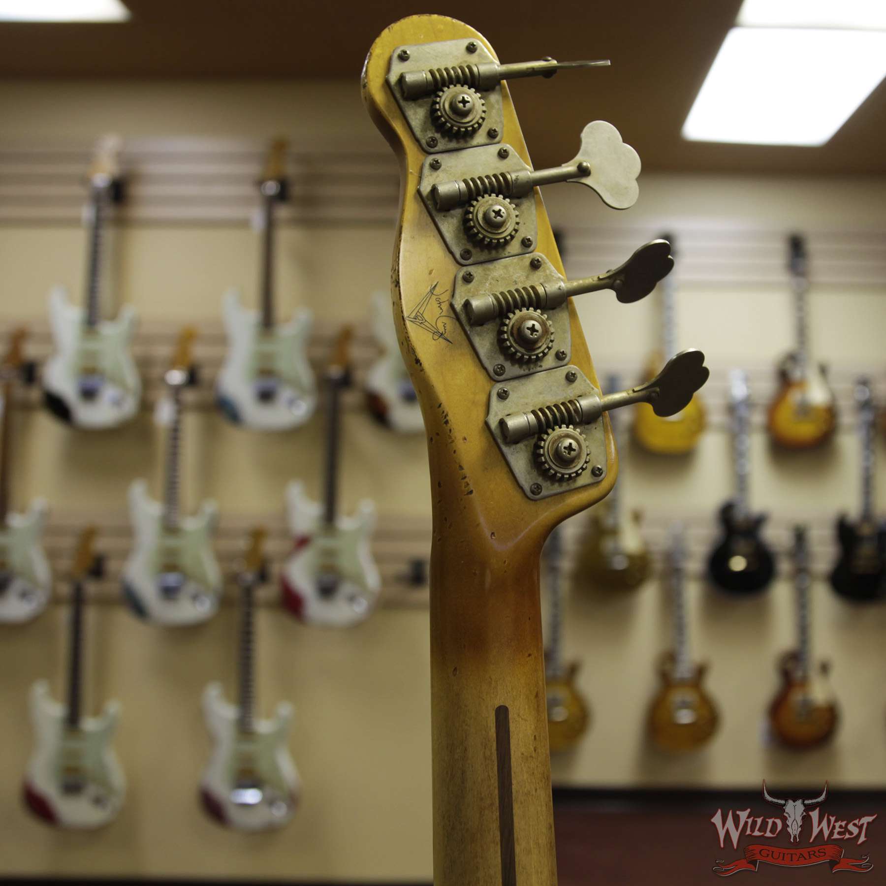 fendercs-mbjc-1955pbass-relic-jc2683-hb__wwg.jpg Fender Custom Shop John Cruz Masterbuilt 1955 Precision Bass Relic - Image 9