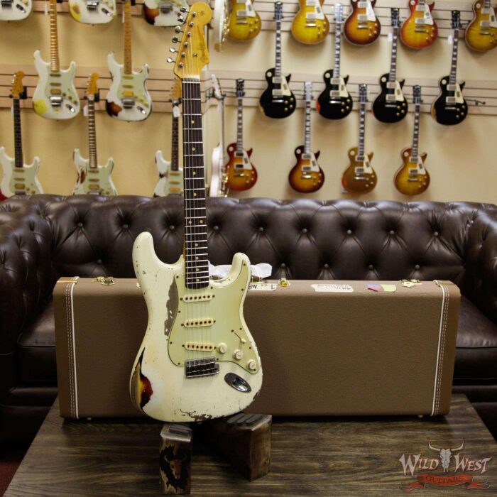 Fender Custom Shop Masterbuilt John Cruz 61 Stratocaster Heavy Relic Olympic White / 3 Tone Sunburst - Image 12