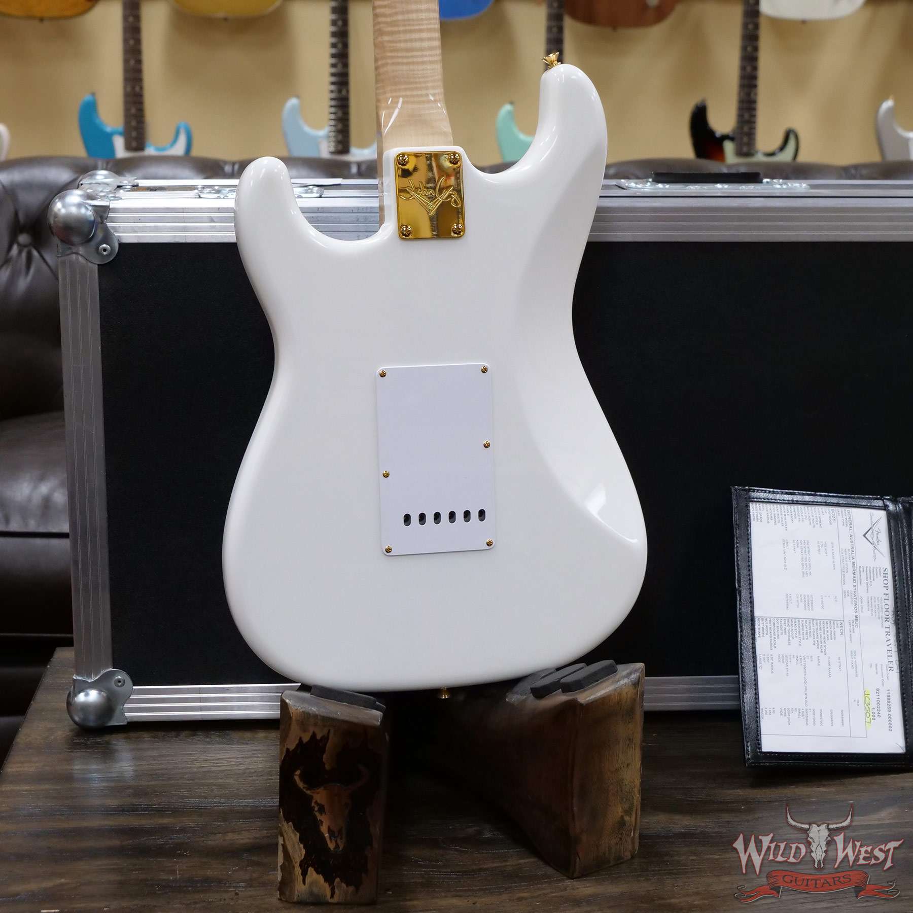 fendercs-mbjc-australiamermaid-jc3507-1d4__wwg.jpg Fender Custom Shop Australia Mermaid Stratocaster Masterbuilt by John Cruz painted by Pamelina with Painting - Image 14