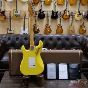 Fender Custom Shop Paul Waller Maserbuilt 1962 Stratocaster Relic Hand-Wound Pickups Rosewood Slab Board Graffiti Yellow over Black - Image 12