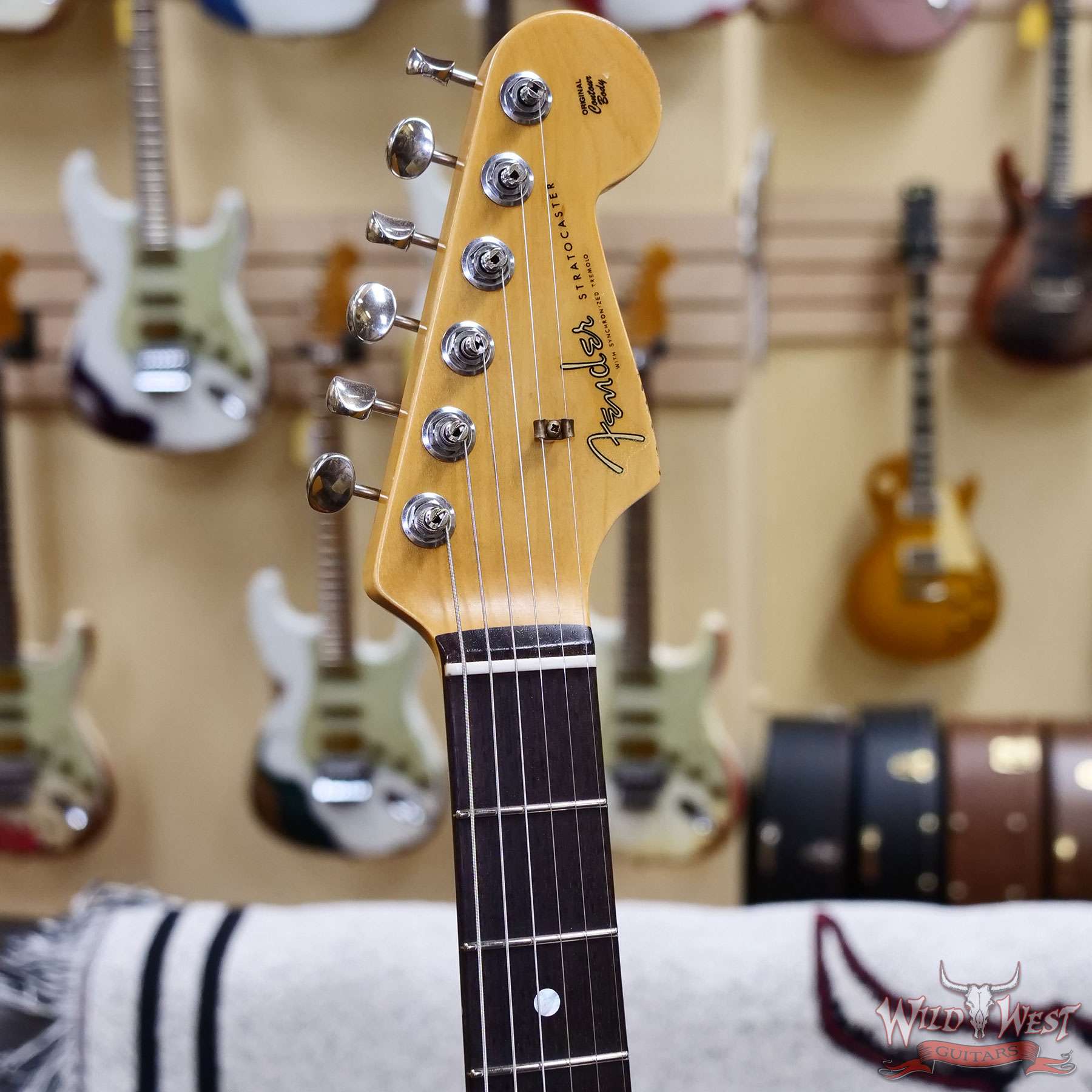 fendercs-mbtk-landaucoma-r139230-d2__wwg.jpg Fender Custom Shop Limited Edition Todd Krause Masterbuilt Michael Landau “COMA” Stratocaster Relic 7.40 LBS - Image 7