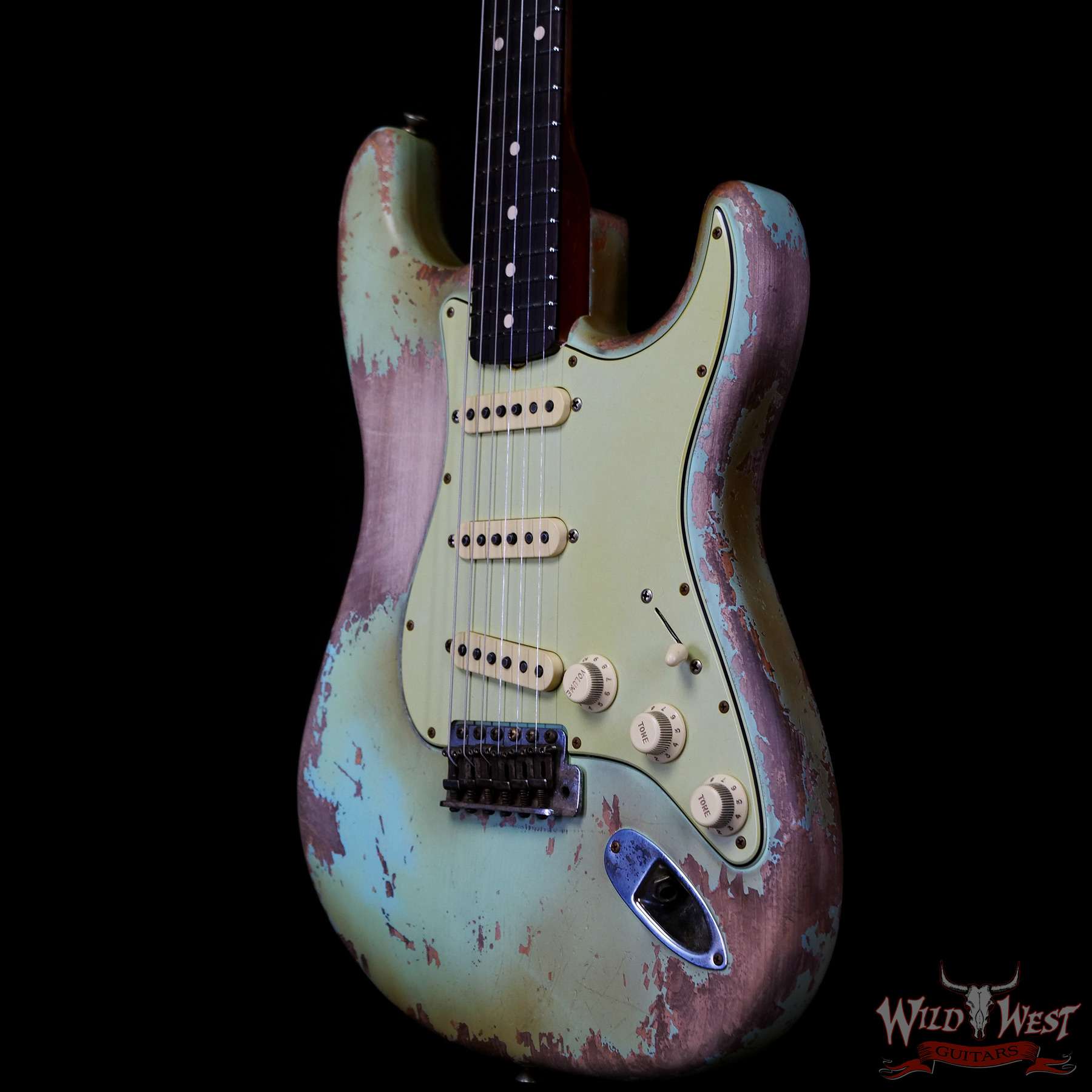 fendercs-mbvvt-1960strat-r120492-br__wwg.jpg Fender Custom Shop Vincent Van Trigt Masterbuilt 1960 Stratocaster Heavy Relic Faded Surf Green - Image 2