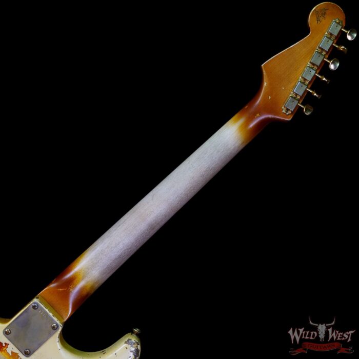 Fender Custom Shop Vincent Van Trigt Masterbuilt 1962 Stratocaster Heavy Relic Vintage White over 3 Tone Sunburst - Image 5