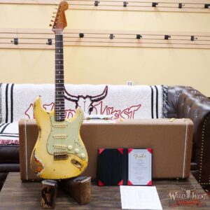 Fender Custom Shop Vincent Van Trigt Masterbuilt 1962 Stratocaster Heavy Relic Vintage White over 3 Tone Sunburst - Image 6