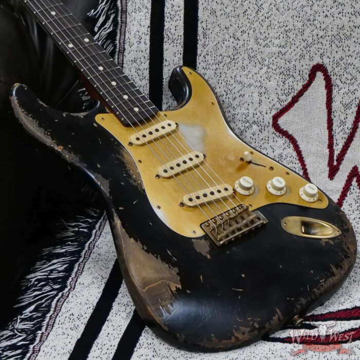Fender Custom Shop Vincent Van Trigt Masterbuilt 1961 Stratocaster Heavy Relic Black - Image 8
