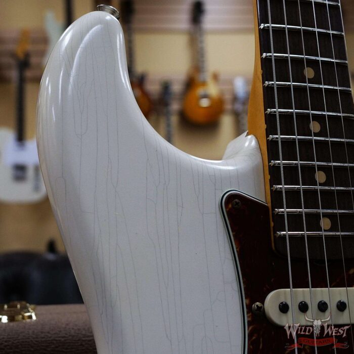 Fender Custom Shop Yuriy Shishkov Masterbuilt 1963 Stratocaster Journeyman Relic AAA Rosewood Fingerboard Aged Arctic White - Image 9