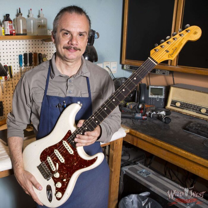 Fender Custom Shop Yuriy Shishkov Masterbuilt 1963 Stratocaster Journeyman Relic AAA Rosewood Fingerboard Aged Arctic White - Image 16