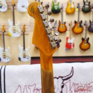 Fender Custom Shop Wild West White Lightning Stratocaster HSS Floyd Rose Rosewood Board 22 Frets Heavy Relic Candy Apple Red - Image 11