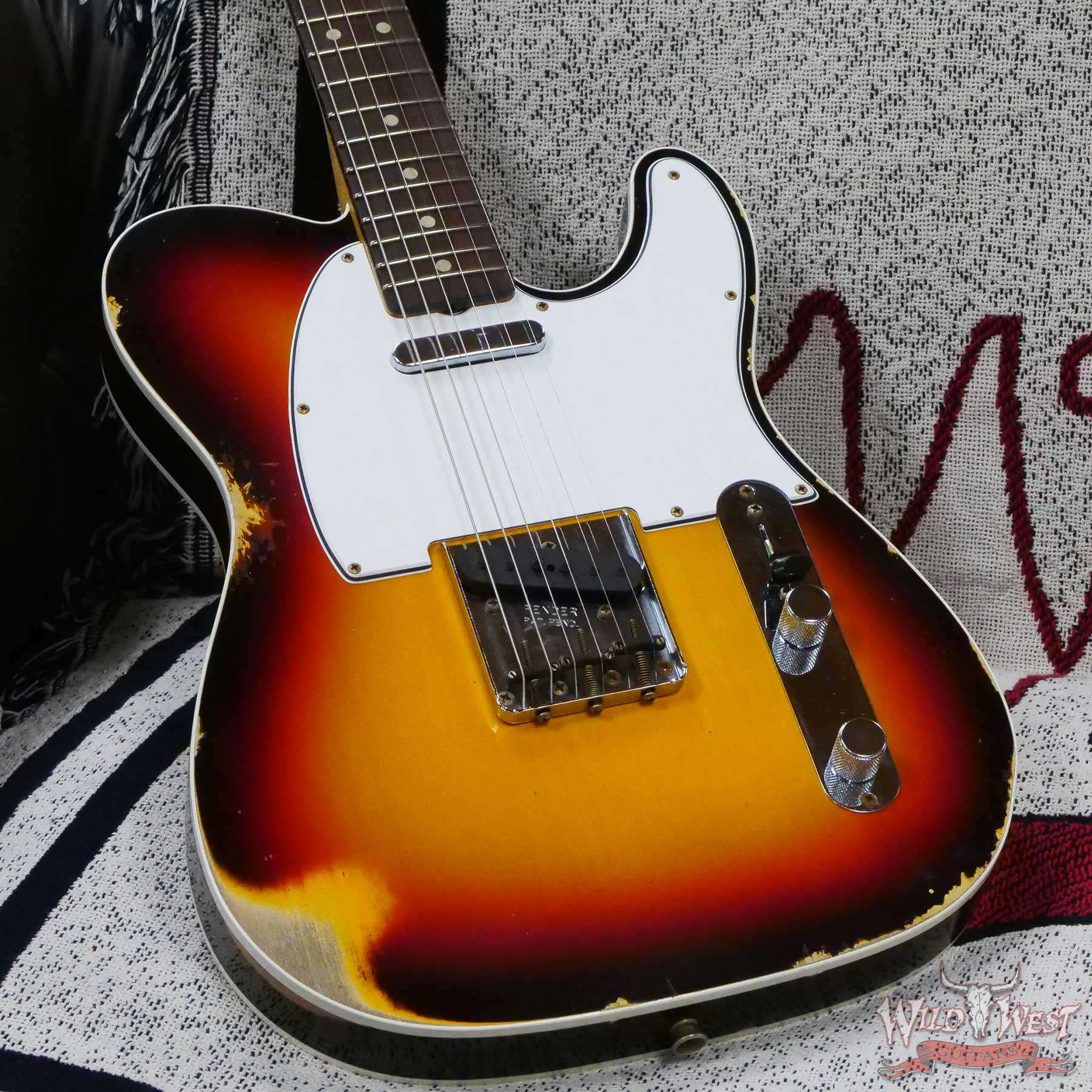 fendercs-r120302-d3__wwg.jpg Fender Custom Shop 1962 Telecaster Custom Rosewood Slab Board Hand-Wound Pickups Heavy Relic 3 Tone Sunburst - Image 8