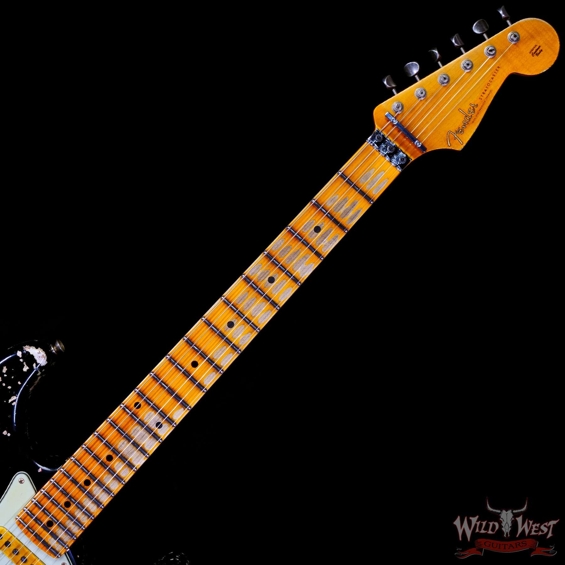 fendercs-r125167-c2__wwg.jpg Fender Custom Shop Wild West Black Lightning Stratocaster HSS Floyd Rose Maple Board 22 Frets Heavy Relic Candy Tangerine - Image 4