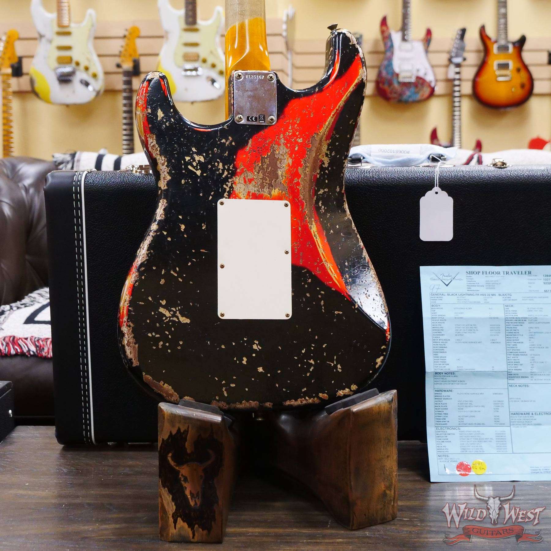 fendercs-r125167-d7__wwg.jpg Fender Custom Shop Wild West Black Lightning Stratocaster HSS Floyd Rose Maple Board 22 Frets Heavy Relic Candy Tangerine - Image 12