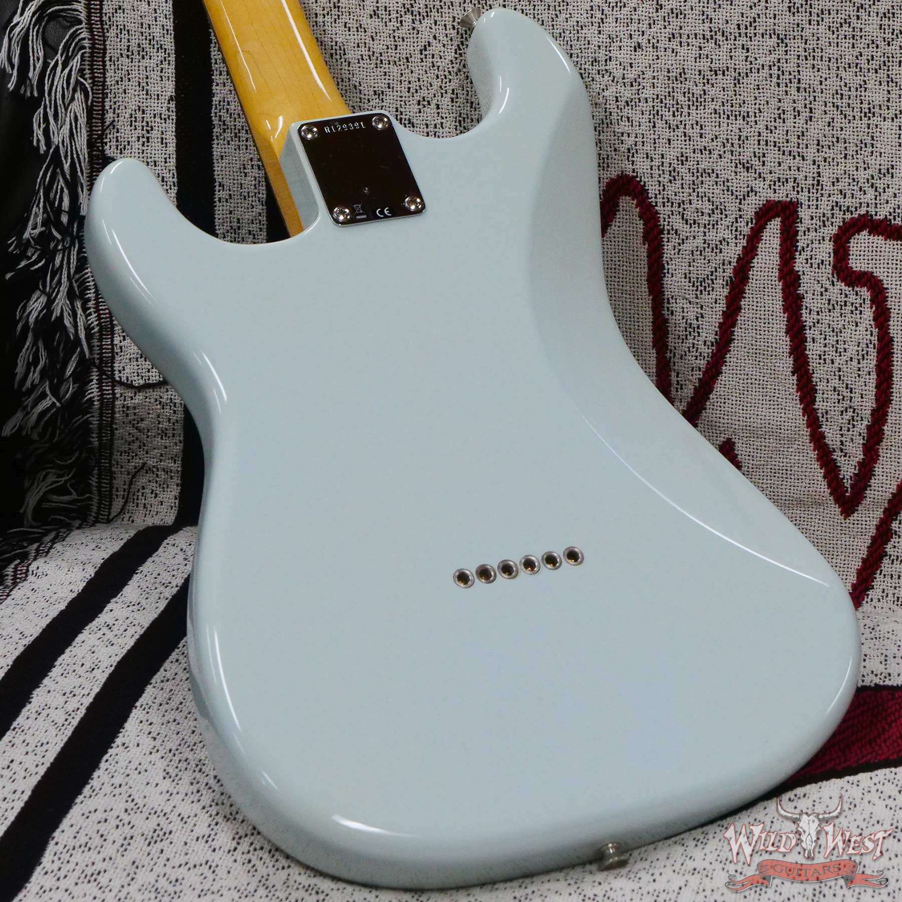 fendercs-r129391-d6__wwg.jpg Fender Custom Shop Vintage Custom ‘59 1959 Hardtail Stratocaster Time Capsule Package Faded Aged Sonic Blue 6.90 LBS - Image 11