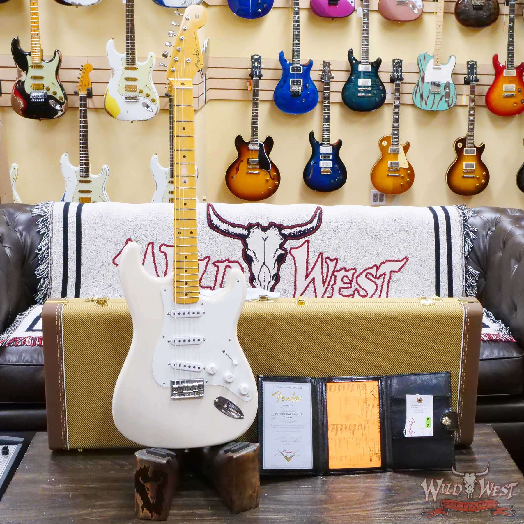 fendercs-r130693-d1__wwg.jpg Fender Custom Shop Vintage Custom ‘55 1955 Hardtail Stratocaster Time Capsule Package Aged White Blonde - Image 6