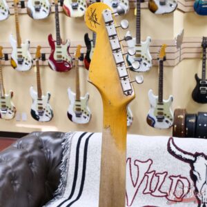 Fender Custom Shop Wild West Pink Lightning Stratocaster Floyd Rose HSH Rosewood Fingerboard 22 Frets Heavy Relic Lipstick Pink Metallic 7.95 lbs - Image 11
