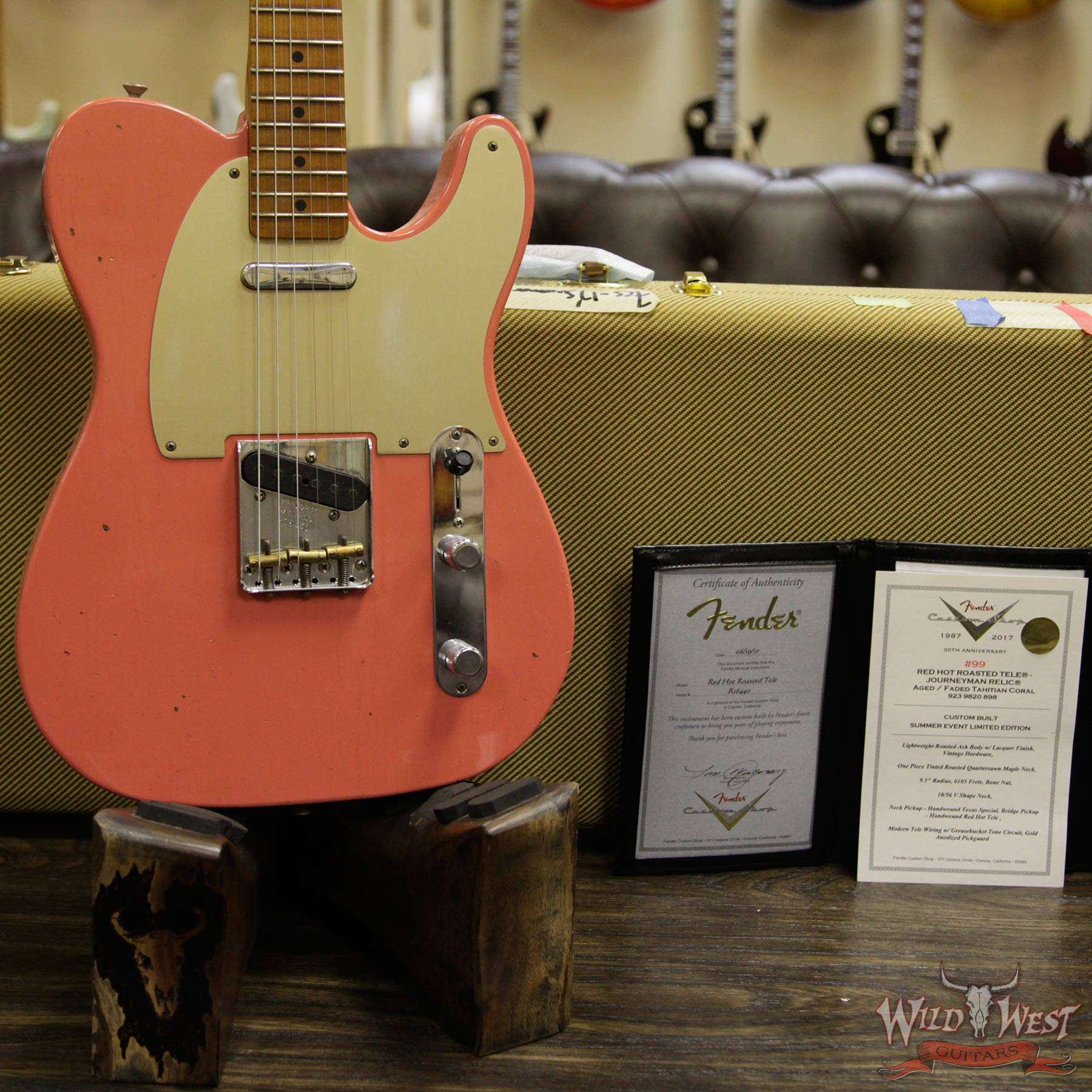 fendercs-roastedtele-r16440-d1__wwg.jpg Fender Custom Shop 2017 Summer Event Limited Red Hot Roasted Roasted Telecaster Journeyman Relic Tahitian Coral - Image 6