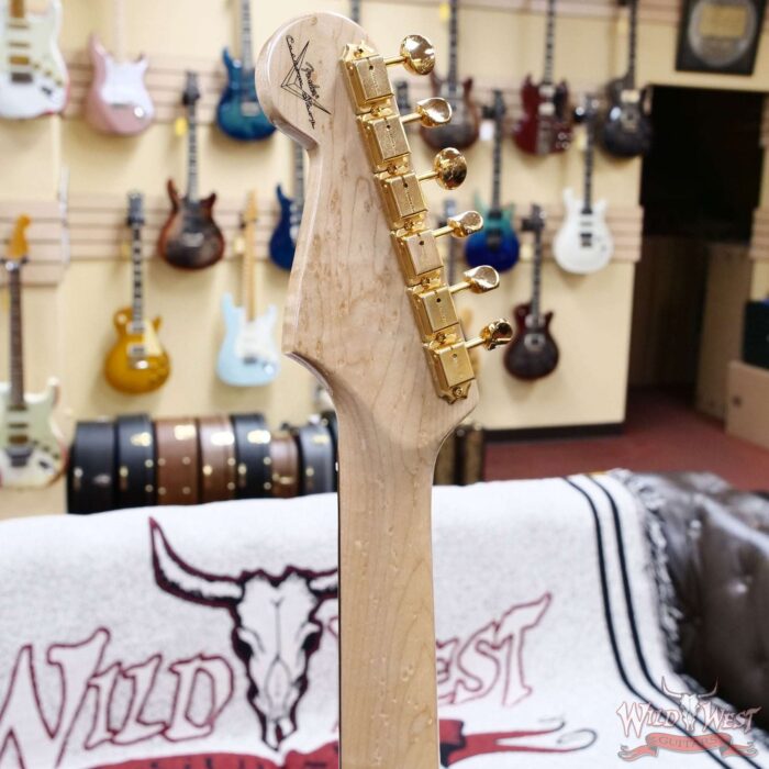 Fender Custom Shop Robert Cray Signature Stratocaster Hardtail AA Birdseye Maple Neck NOS Violet 7.30 LBS - Image 10