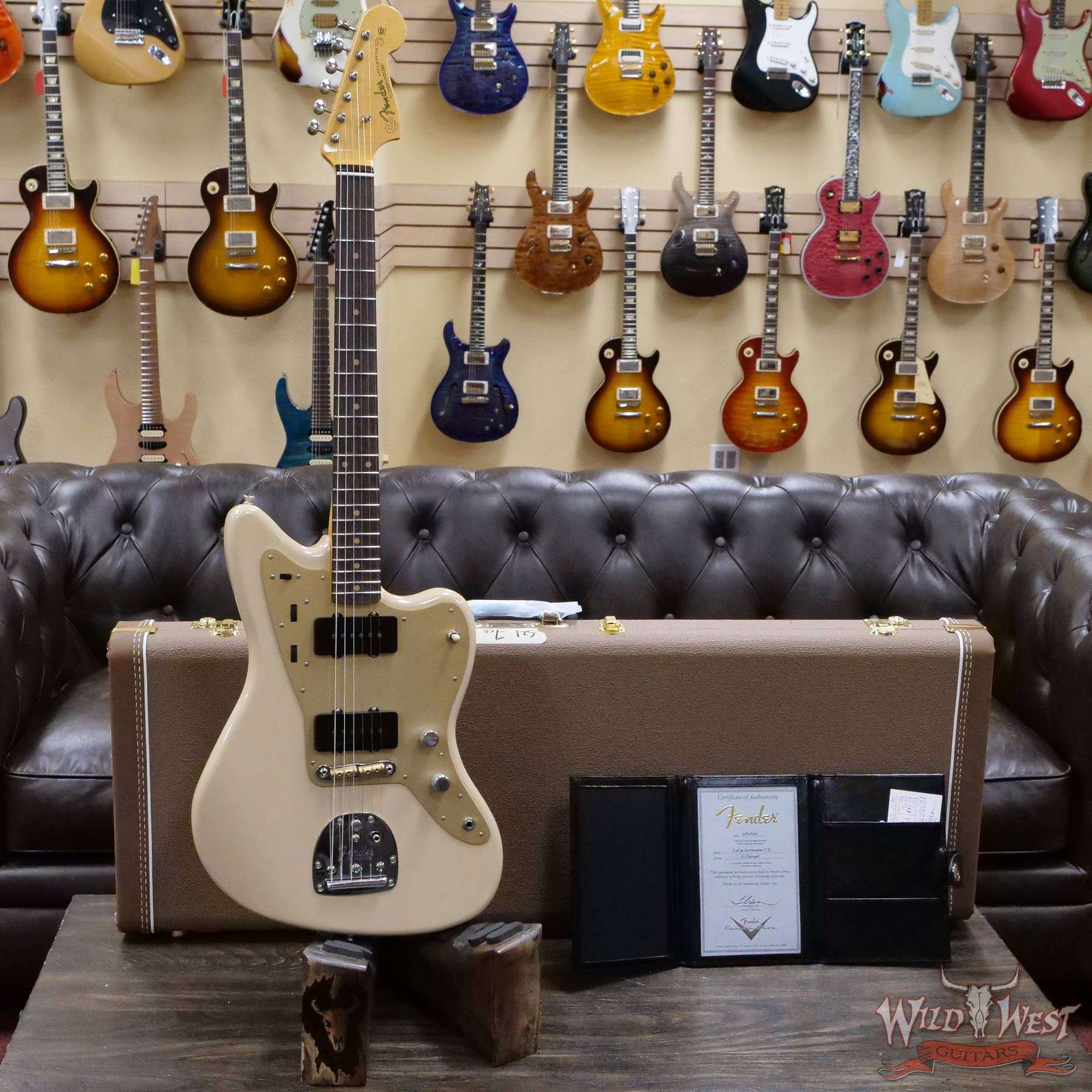 fendercs-s21ltd-cz550946-d1__wwg.jpg Fender Custom Shop 2021 Summer Event Limited Edition 250K 1959 Jazzmaster Hand-Wound Pickups DLX Closet Classic Dessert Sand - Image 6