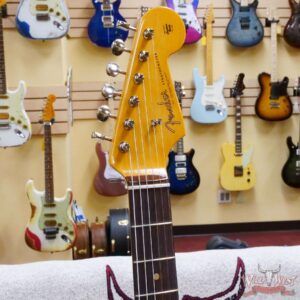 Fender American Vintage II 1961 Stratocaster Rosewood Fingerboard 3-Color Sunburst - Image 5