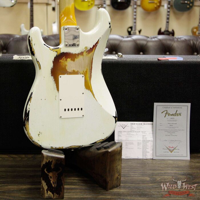 Fender Custom Shop White Lightning 2.0 Stratocaster Heavy Relic HSS 22 Frets Rosewood Board 3 Tone Sunburst - Image 14