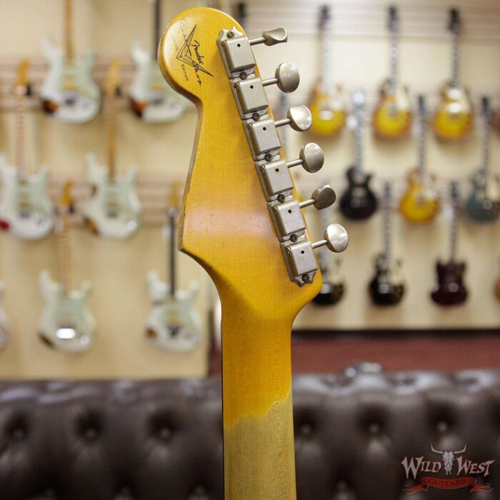 Fender Custom Shop White Lightning 2.0 Stratocaster Heavy Relic HSS 22 Frets Rosewood Board 3 Tone Sunburst - Image 9