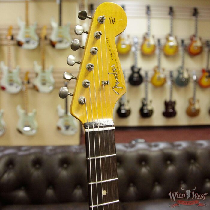 Fender Custom Shop White Lightning 2.0 Stratocaster Heavy Relic HSS 22 Frets Rosewood Board 3 Tone Sunburst - Image 7