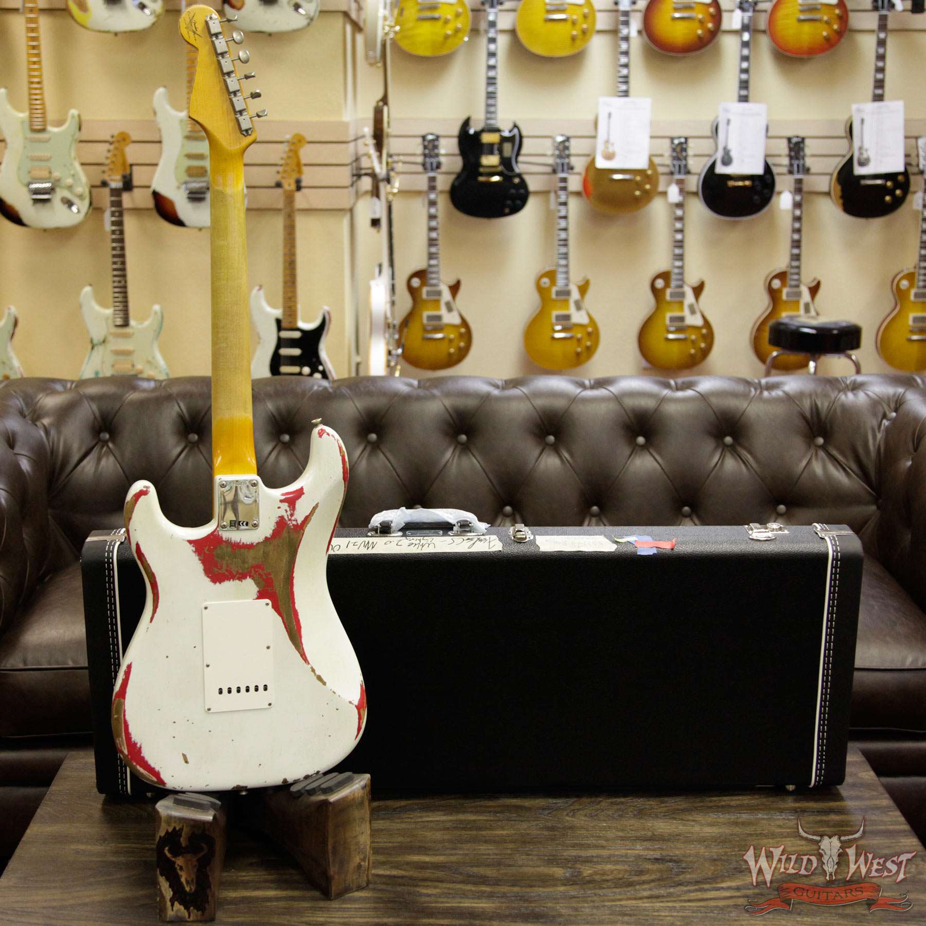 fendercs-whitelightning2-mn21-frt-r90069-d3__wwg.jpg Fender Custom Shop White Lightning 2.0 HSS Stratocaster Heavy Relic Maple Board 21 Frets Torino Red - Image 14