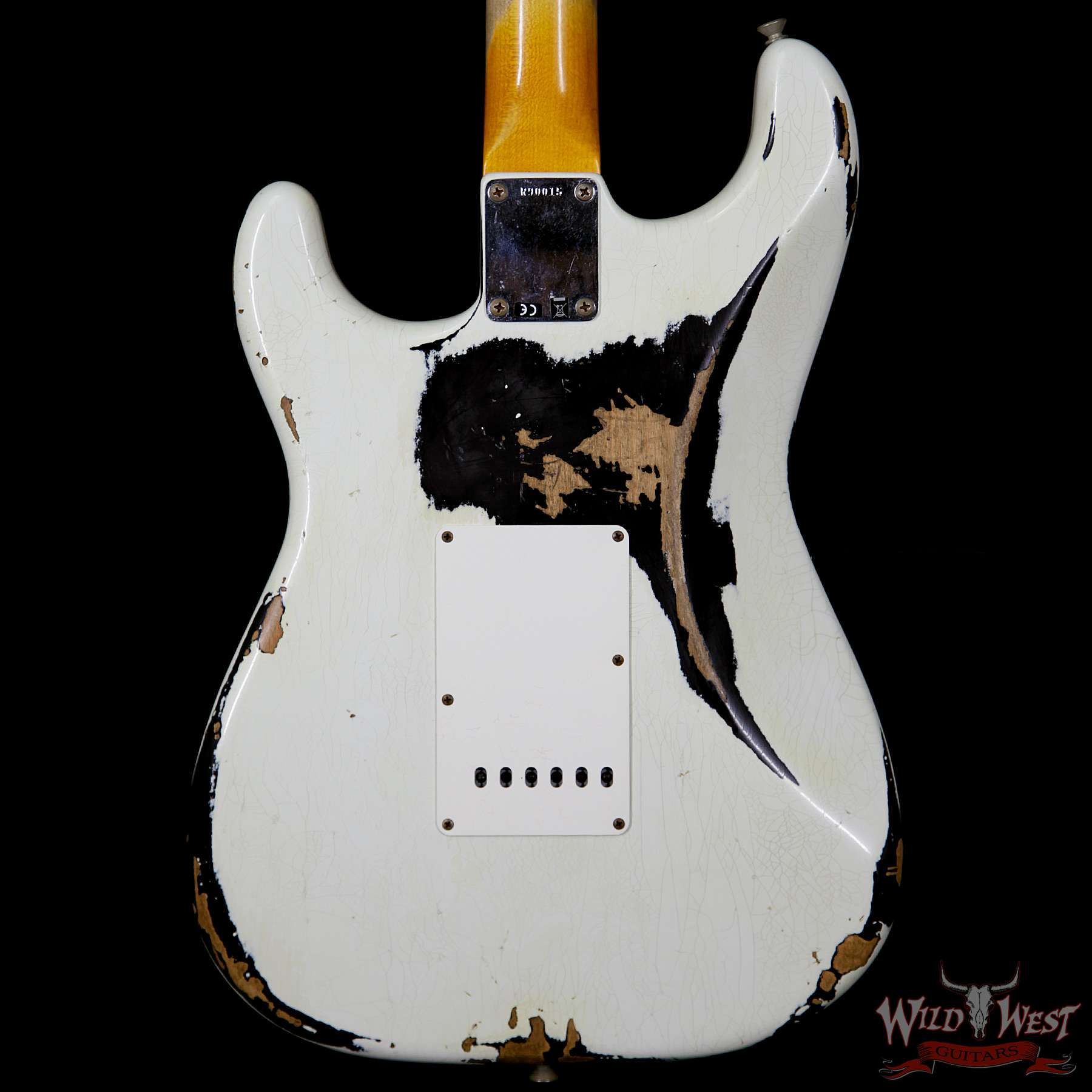 fendercs-whitelightning2-owt-blk-r90015-bb__wwg.jpg Fender Custom Shop White Lightning 2.0 Stratocaster Heavy Relic HSS 21 Frets OWT over Aged Black - Image 7