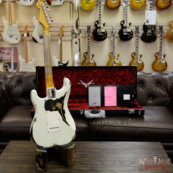 Fender Custom Shop White Lightning 2.0 Stratocaster Heavy Relic HSS 21 Frets OWT over Aged Black - Image 14