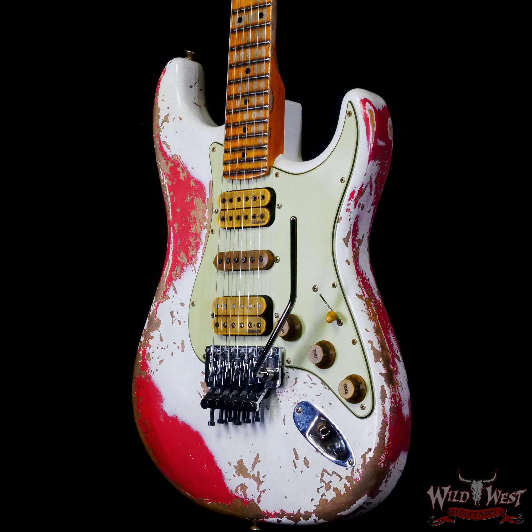 fendercs-wl-fr-hsh-r131034-br__wwg.jpg Fender Custom Shop Wild West White Lightning Stratocaster HSH Floyd Rose Maple Board 22 Frets Heavy Relic Fiesta Red 7.60 Pounds - Image 2