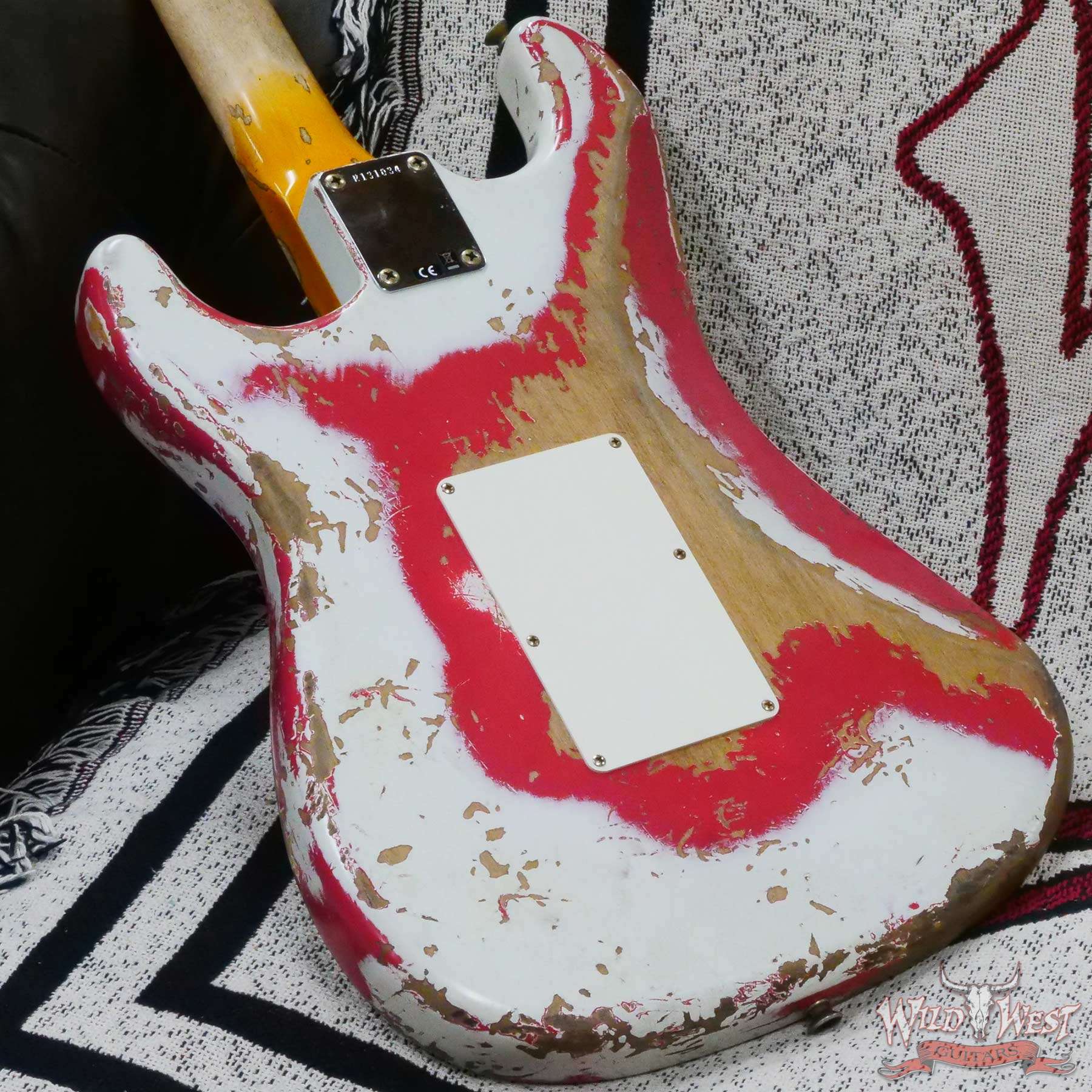 fendercs-wl-fr-hsh-r131034-d7__wwg.jpg Fender Custom Shop Wild West White Lightning Stratocaster HSH Floyd Rose Maple Board 22 Frets Heavy Relic Fiesta Red 7.60 Pounds - Image 12