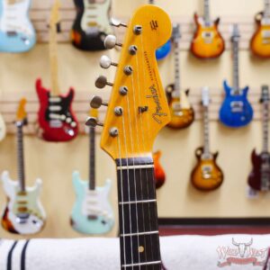 Fender Custom Shop Wild West White Lightning 2.0 Stratocaster HSS Rosewood Board 22 Frets Heavy Relic Fiesta Red - Image 7